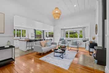 284 Maunu Road, Horahora