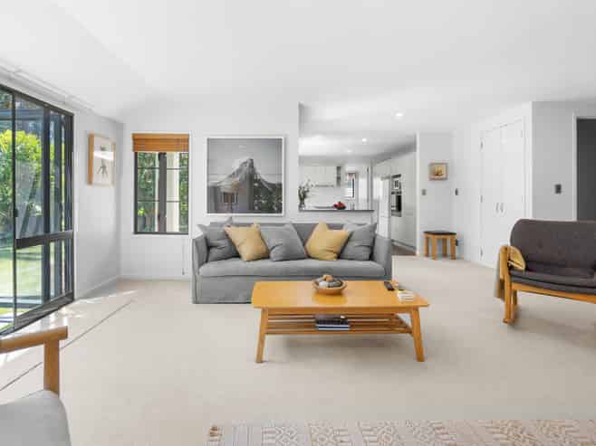 22C Sylvia Road, St Heliers