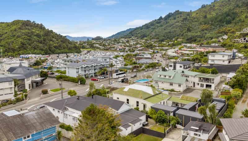22 Waikawa Road, Picton