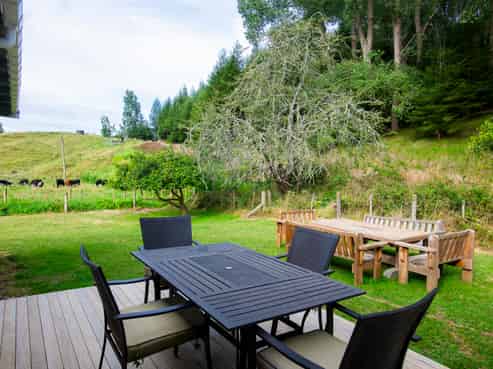 1733 Waingake Road, Waingake