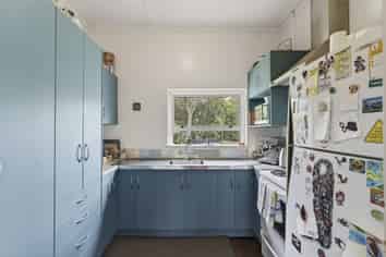 53 Titania Street, Stratford