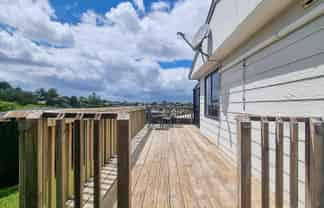 28 Elizabeth Drive, West Harbour