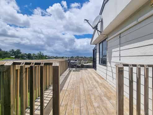 28 Elizabeth Drive, West Harbour