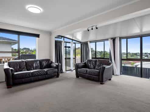 28 Elizabeth Drive, West Harbour