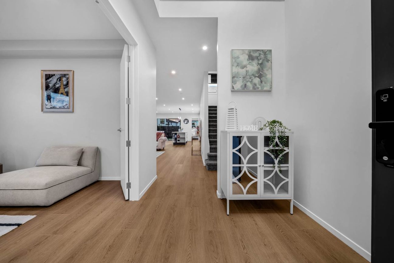 Brand new 7-bedroom coastal luxury in Karaka - Więcej