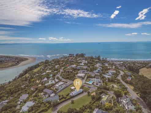 158 Panorama Road, Clifton