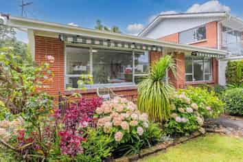 52 Margot Street, Epsom