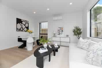 86D Harrington Road, Henderson