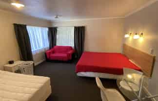 6/26-30 Golf Road, Tahunanui