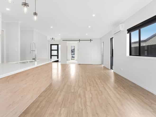 3 Probert Crescent, Chartwell