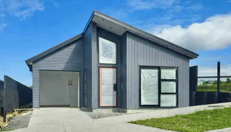 69 Huanui Drive, Orewa