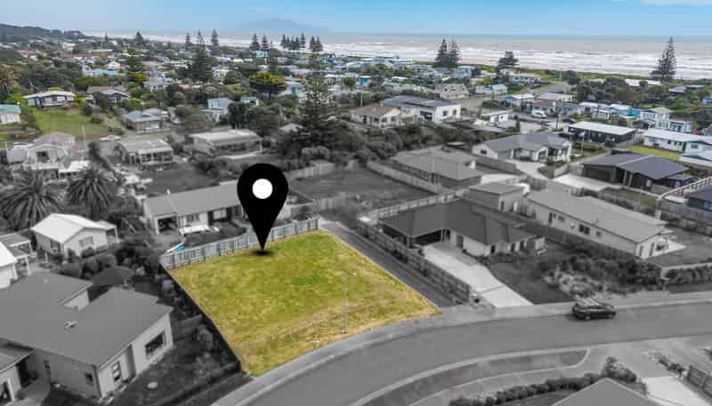 43 Seagrass Place, Otaki Beach