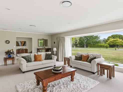 4 Lakewood Grove, Levin