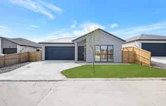 4 Strummers Lane, Ardmore
