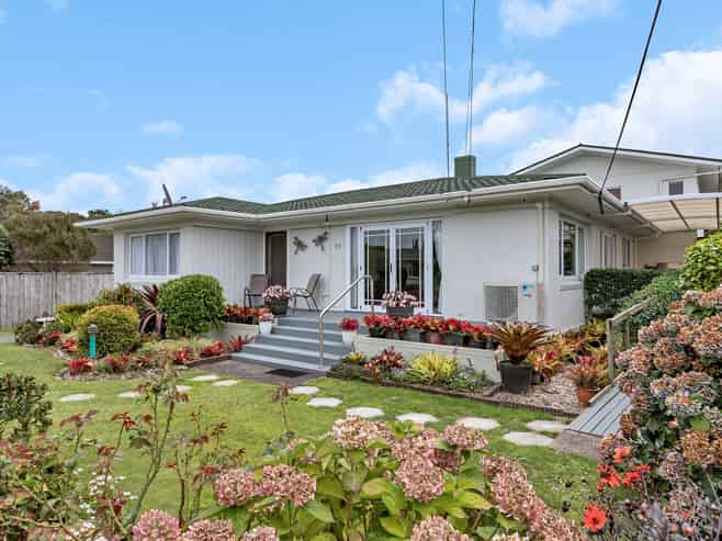 25 Tuhangi Street, Kamo