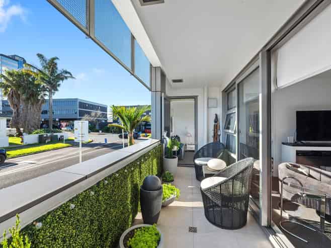103/16 Huron Street, Takapuna