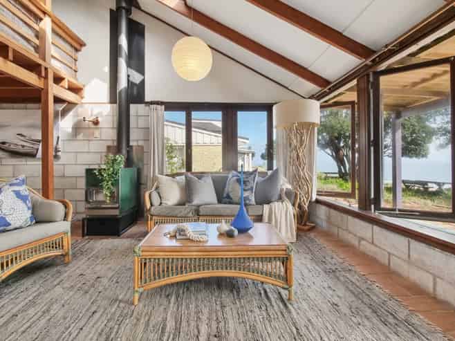 135 Karewa Parade, Papamoa