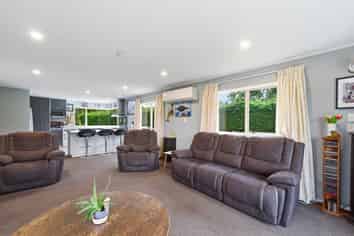 490 McQuarrie Street, Tisbury