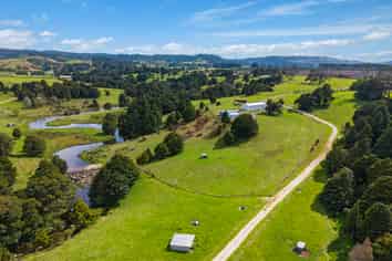 729 Puhipuhi Road, Whakapara
