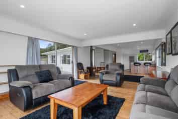 2321 State Highway 1, Hukerenui