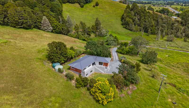 2321 State Highway 1, Hukerenui