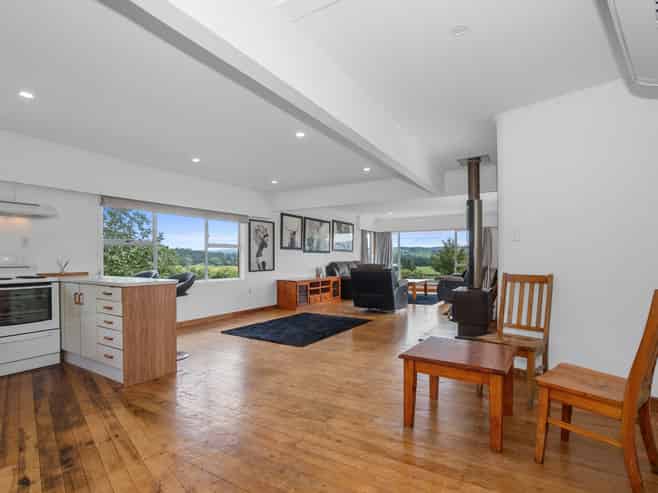 2321 State Highway 1, Hukerenui