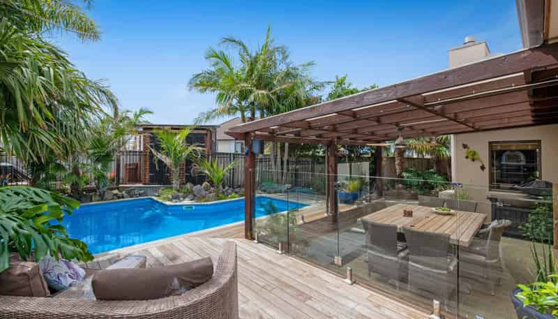 115 Alec Craig Way, Gulf Harbour