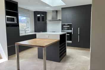 4 Lowburn Valley Road, Lowburn