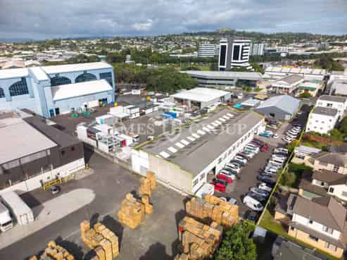 1,500sqm Warehouse & 1,000sqm Yard in Ellerslie