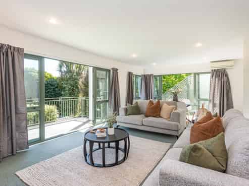 34 Albany Street, Saint Albans