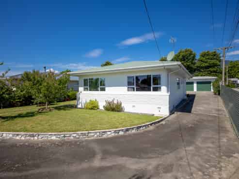 9 Black Street, Stoke