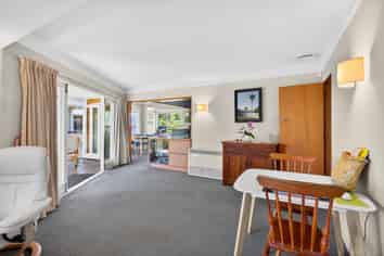 9 Black Street, Stoke