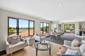 10 Aspen Place, Stoke