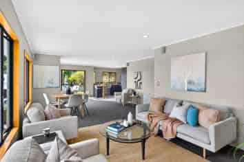 10 Aspen Place, Stoke