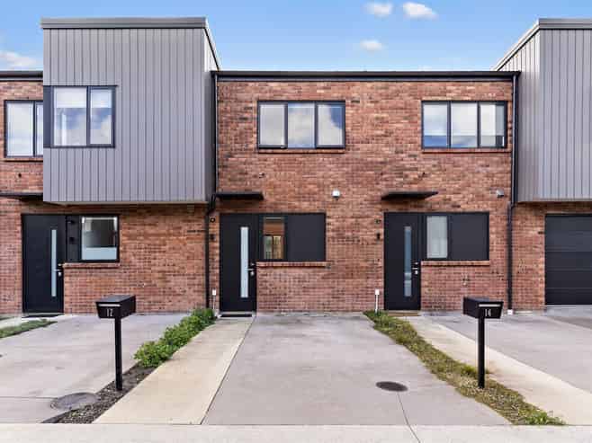 12 Kopiha Way, Mount Wellington