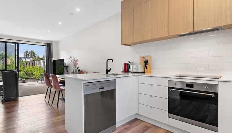 12 Kopiha Way, Mount Wellington