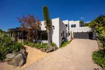 17 Ashdonleigh Grove, Stoke