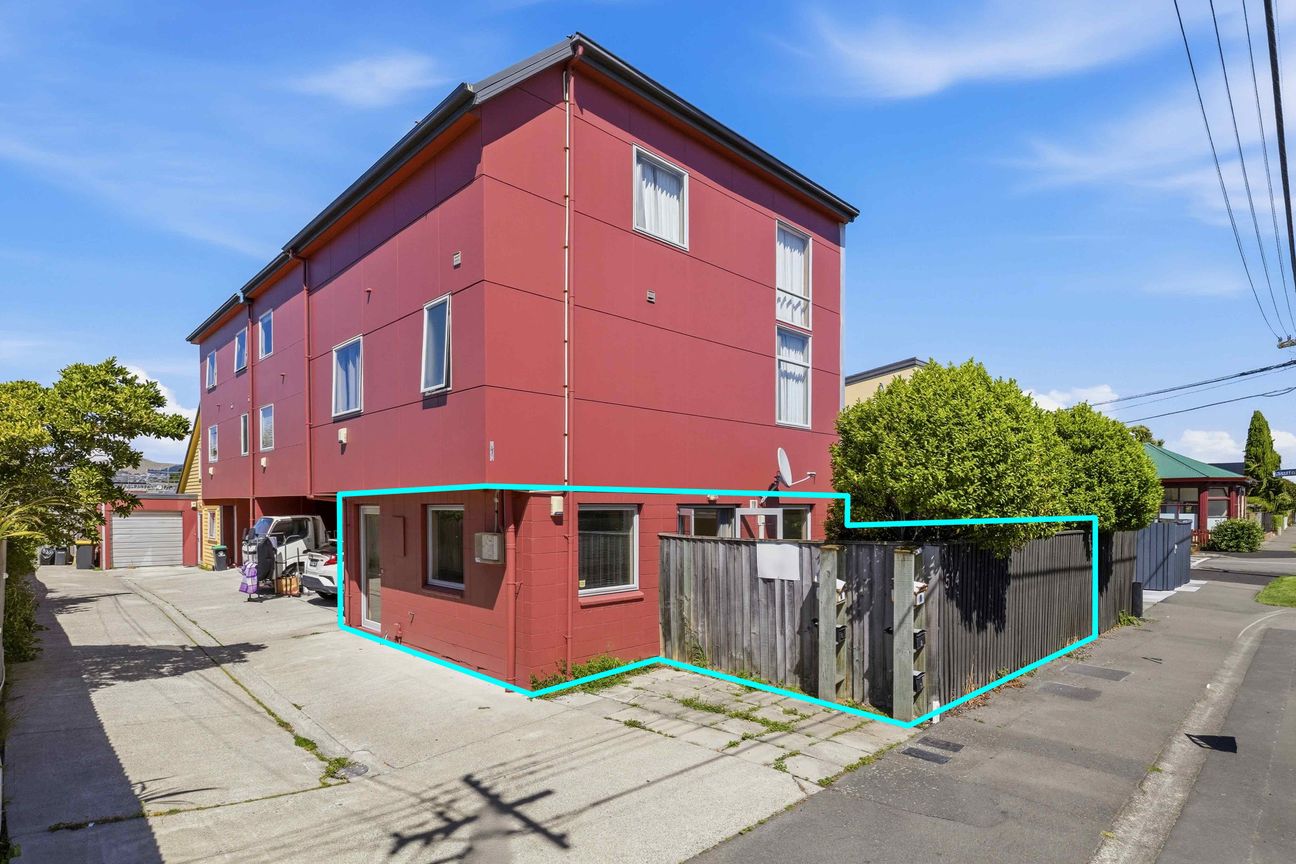 Two Bed + Garage + Park = 6.5% Gross Yield – pohled 6