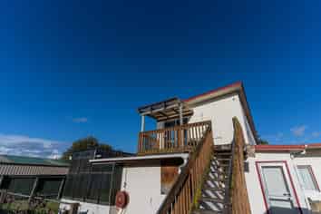 4/196 Kimbolton Road, Feilding