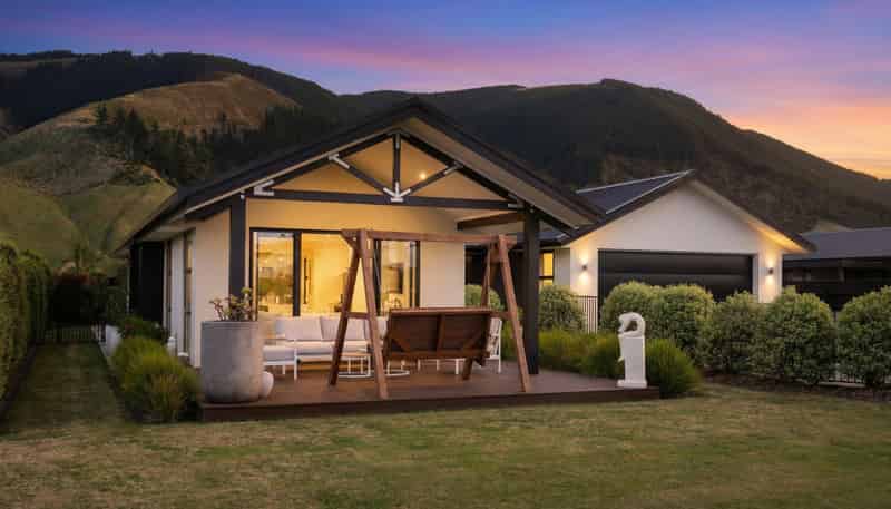 5A Huntaway Close, Stoke