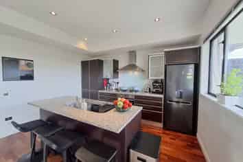 60 Salerno Rise, Albany