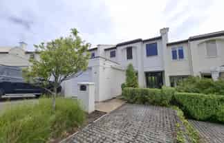 60 Salerno Rise, Albany Heights