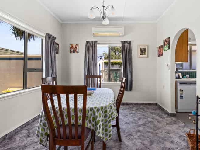 13 Ellison Street, Napier South