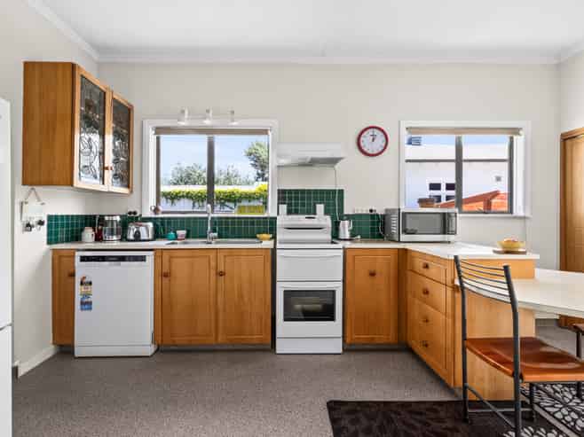 13 Ellison Street, Napier South