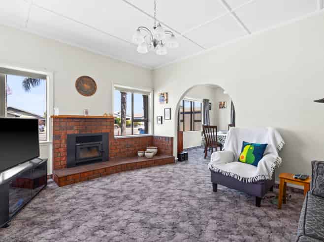 13 Ellison Street, Napier South