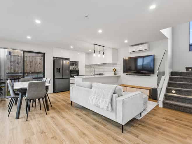 74D Jolson Road, Mount Wellington