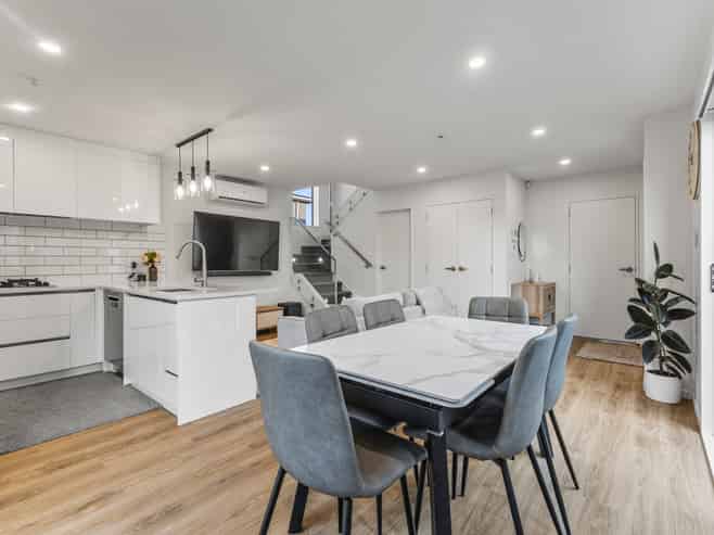 74D Jolson Road, Mount Wellington