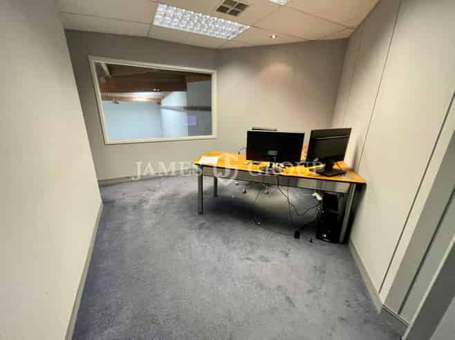 High Stud Warehouse off Lincoln Road | 7 Carparks