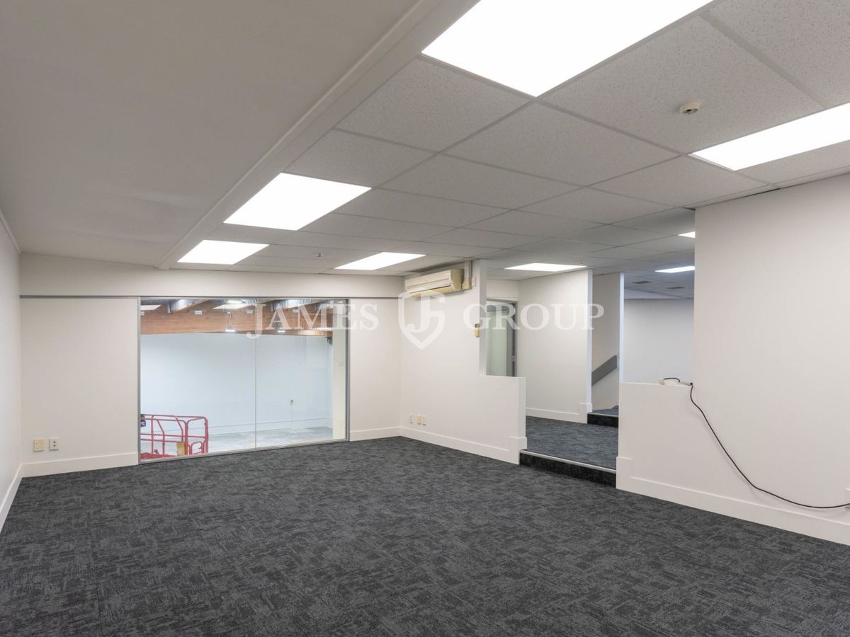 High Stud Warehouse off Lincoln Road | 7 Carparks - Vaizdas 6