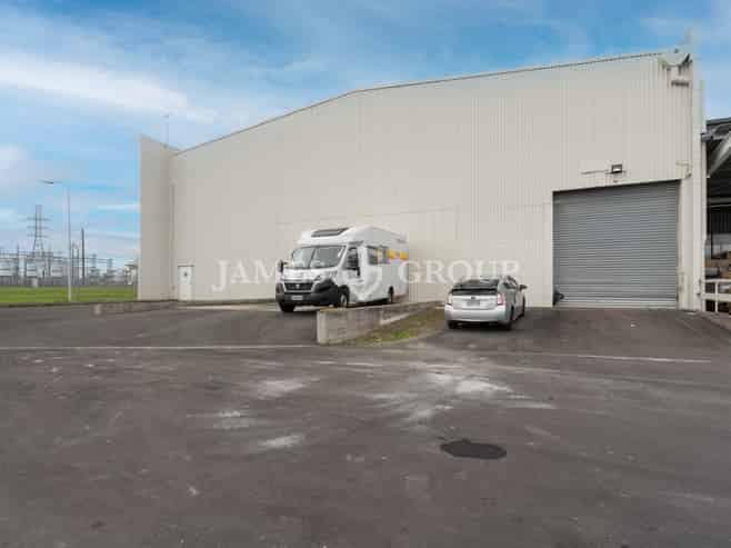 1,240sqm Warehouse - No Office